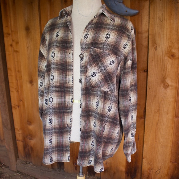Vintage 90's Actif 100% Cotton Southwestern Button Down Shirt Made In The USA - Picture 9 of 17